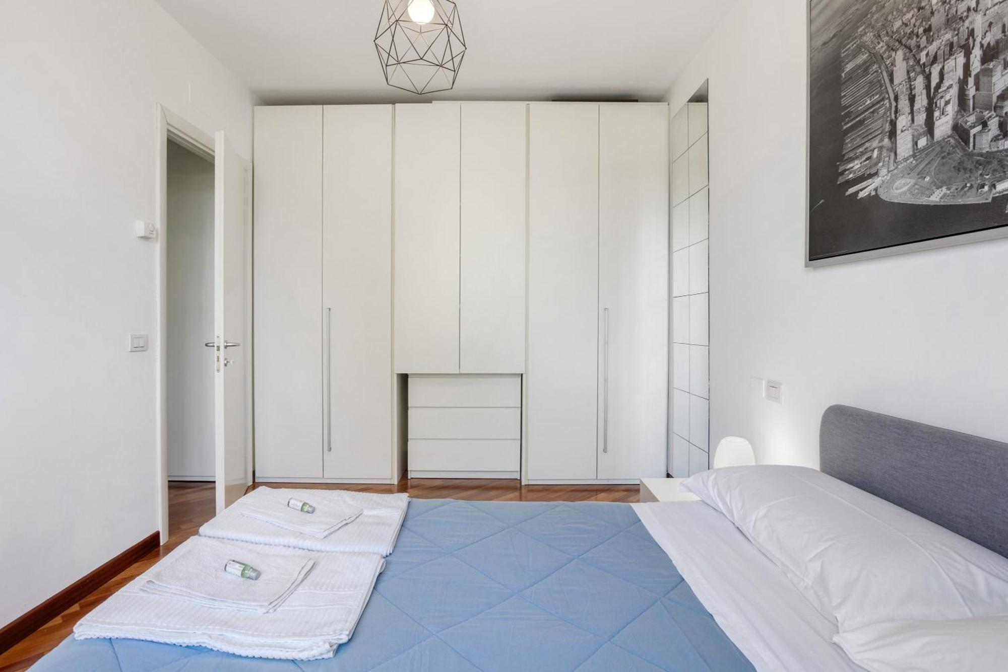 La Casa Di Cami Apartment อากราเต บริอันซา ภายนอก รูปภาพ
