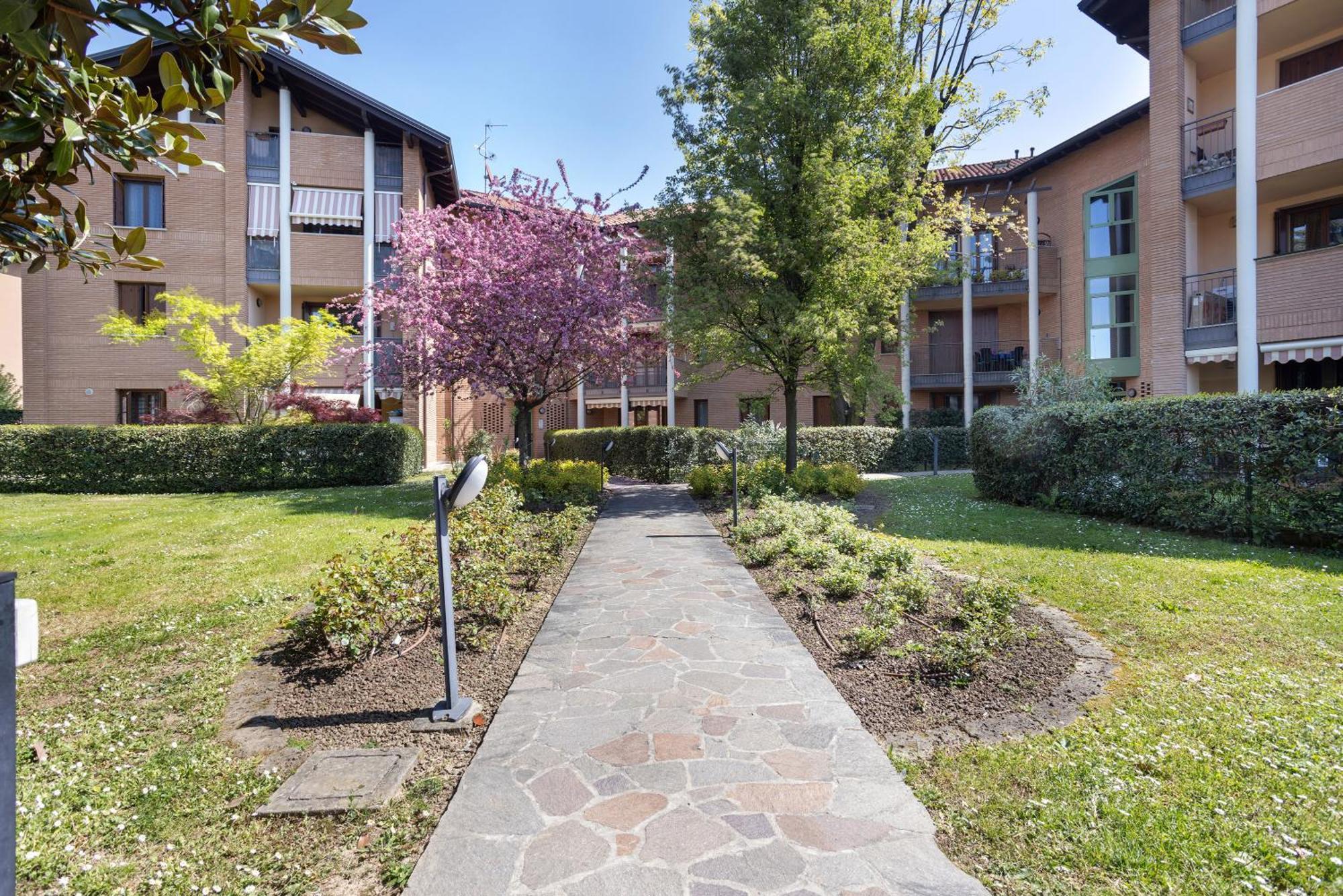 La Casa Di Cami Apartment อากราเต บริอันซา ภายนอก รูปภาพ